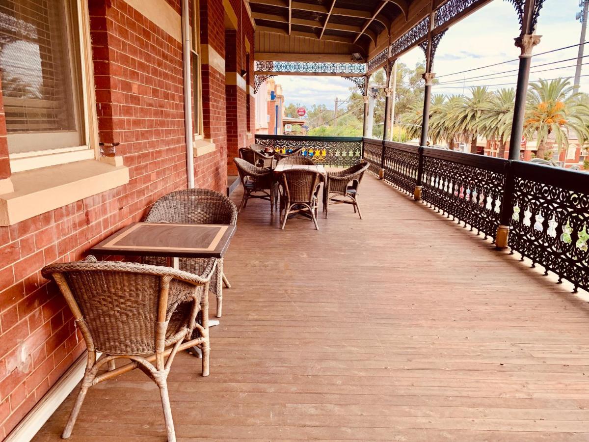 Rochester Tavern Hotel ภายนอก รูปภาพ